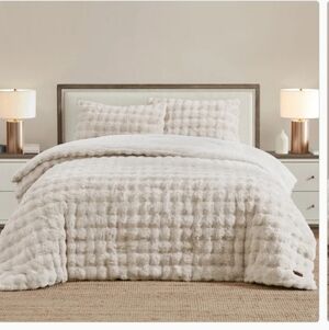 Frye 3 piece channel stitch faux fur comforter set